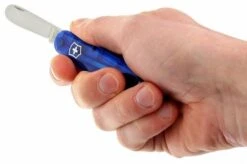 Victorinox Children's Army Knife, My First Victorinox, Blue 11 Victorinox Children's Army Knife, My First Victorinox, Blue -Famous Knife Shop VT0 2363 T2 04 victorinox kinderzakmes vt0 2363 t2 d4