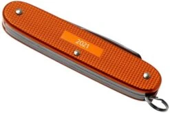 Victorinox Pioneer X Alox Tiger Orange Limited Edition 2021 0.8231.L21 Swiss Pocket Knife 11 Victorinox Pioneer X Alox Tiger Orange Limited Edition 2021 0.8231.L21 Swiss Pocket Knife -Famous Knife Shop VT0 8231 L21 05 victorinox