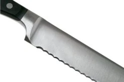 Wüsthof Classic Serrated Carving Knife 23 Cm, 1040100923 11 Wüsthof Classic Serrated Carving Knife 23 Cm, 1040100923 -Famous Knife Shop WU1040100923 04 wusthof classic v202009