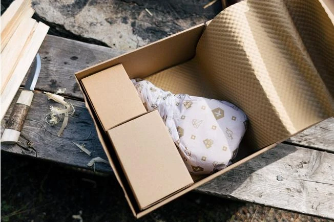 Knivesandtools Enamel Set E-SET-01, Mugs 8 Cm, 10 Cm & Saucepan 14 Cm, Enamel Crockery 9 Knivesandtools Enamel Set E-SET-01, Mugs 8 Cm, 10 Cm & Saucepan 14 Cm, Enamel Crockery - Image 7